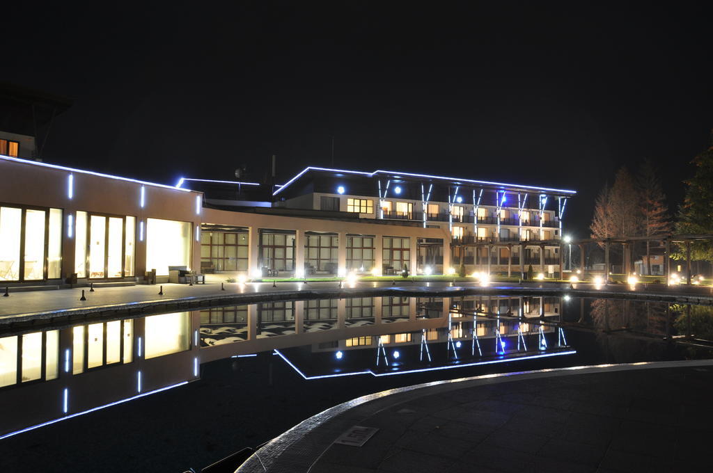 Belchin Garden Spa&Wellness Exteriör bild